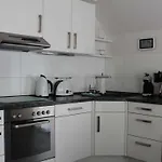 With 3 Bedrooms Holiday home