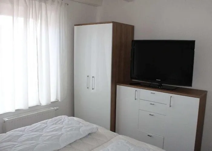 Dom wakacyjny With 3 Bedrooms *