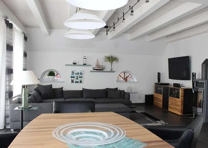 Feriehus With 3 Bedrooms