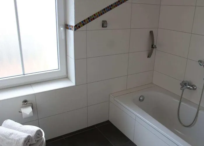 With 3 Bedrooms Feriehus